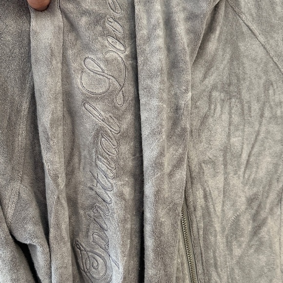 Y2K vintage  Velour Tracksuit with Embroidered Design - Picture 12 of 12